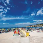Lejlighed Amazing In Kostrena With Swimming Pool