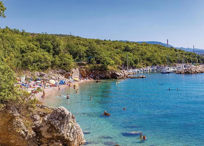 Awesome In Kostrena Apartman